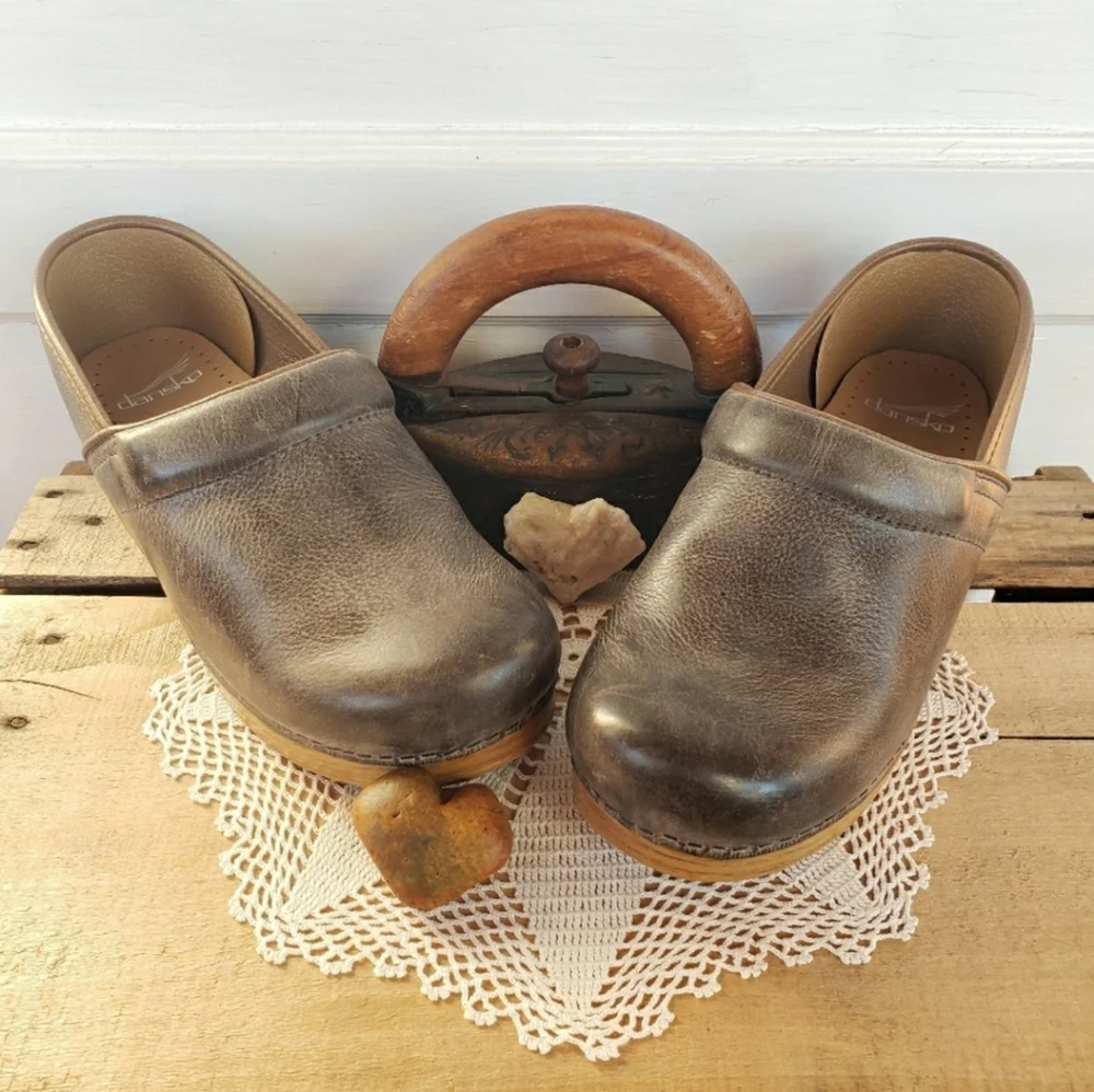 ⚘inQuire⚘AvaiLable!⚘Greige Dansko Pro Honey Clog Burnish Distress 37 38 39 41 42 - Picture 4 of 7